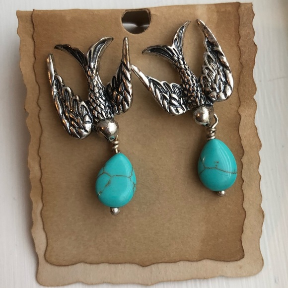 Dove Turquoise Stone Drop Earrings- NWOT - Picture 2 of 6